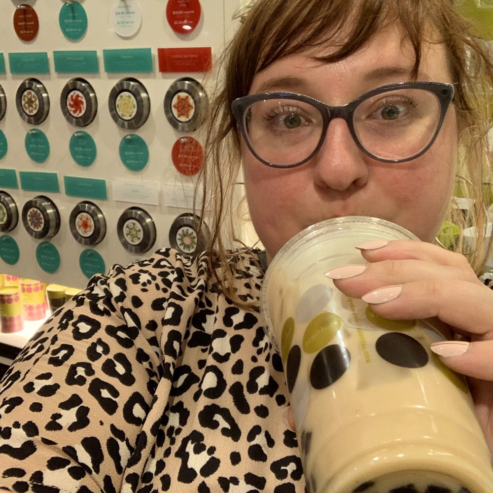 Meet your Posher, Nicole